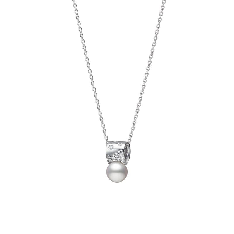 Universe Elements Zhuji Cultured Pearl and Diamond Pendant In Silver