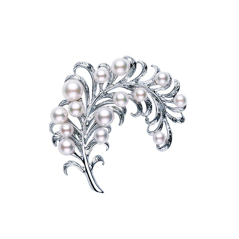 Fanuly Feather Collection Zhuji Cultured Pearl Brooch