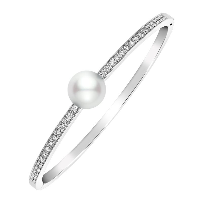 Classic White South Sea Cultured Pearl and Diamond Bracelet