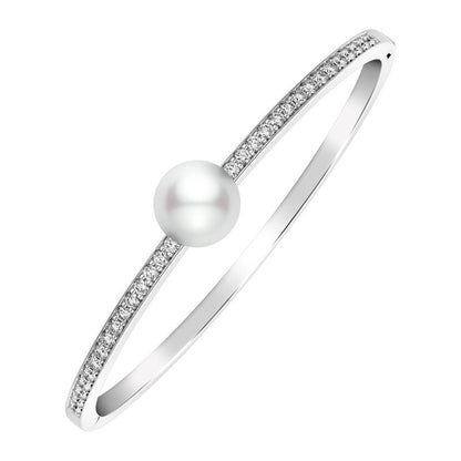 Classic White South Sea Cultured Pearl and Diamond Bracelet