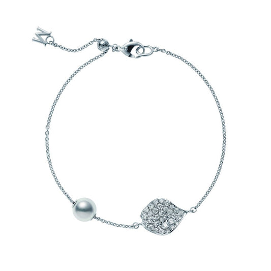 Les Pétales Place Vendôme Zhuji Cultured Pearl and Diamond Bracelet