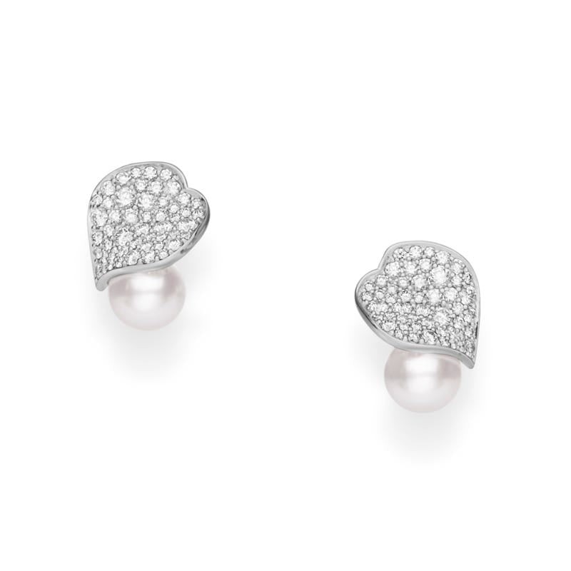 Les Pétales Place Vendôme Diamond and Zhuji Cultured Pearl Earrings