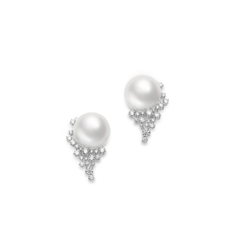 ビジュービュルイヤリング