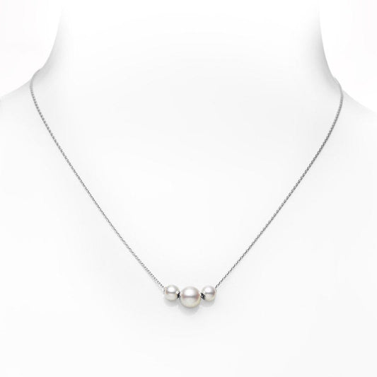 Pearls in Motion Zhuji Cultured Pearl Necklace In Silver