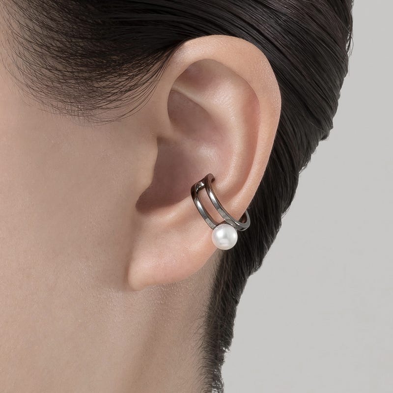 Passionoir Zhuji Cultured Pearl Ear Cuff