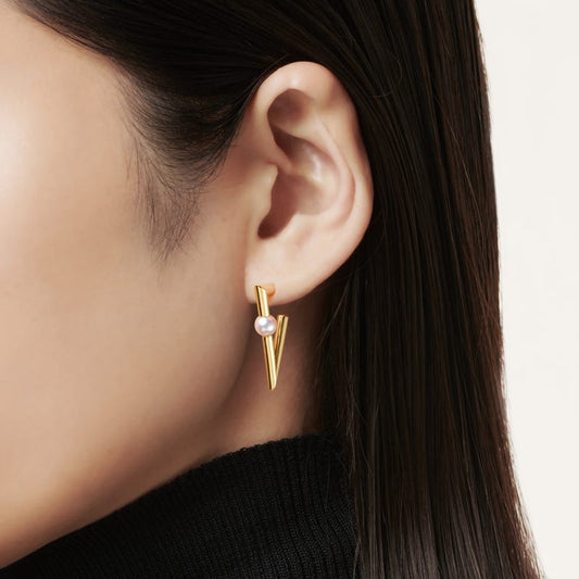 V Code Zhuji Cultured Pearl Earrings in Yellow