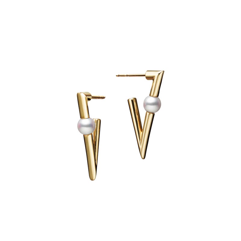 V Code Zhuji Cultured Pearl Earrings in Yellow