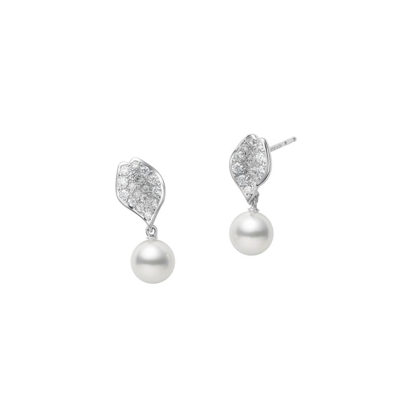 Les Pétales Place Vendôme Zhuji Cultured Pearl Earrings