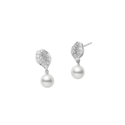 Les Pétales Place Vendôme Zhuji Cultured Pearl Earrings
