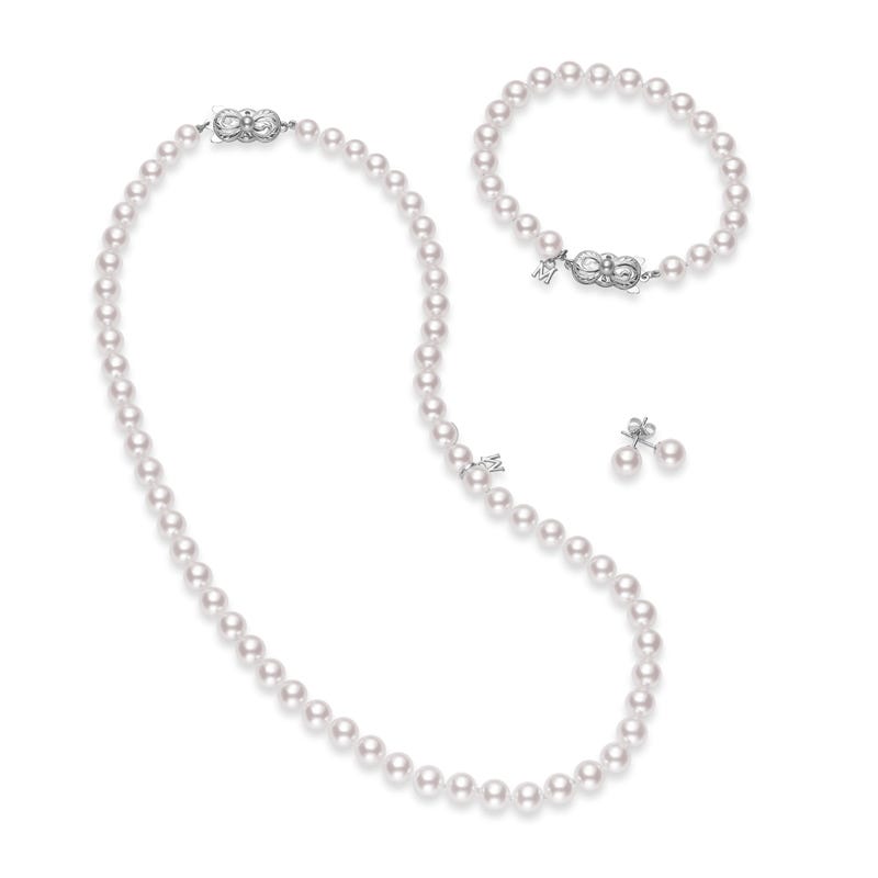 18" Fanuly Cultured Pearl Three Piece Set in White Clasp
